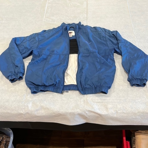 Nike Other - Men’s Vintage 90s Nike Windbreaker Jackson in Size M